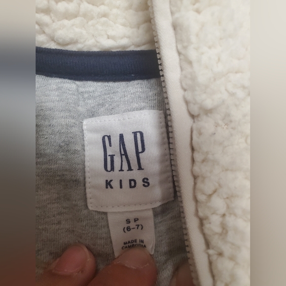 Sweater for kids 6-7 - Picture 3 of 3